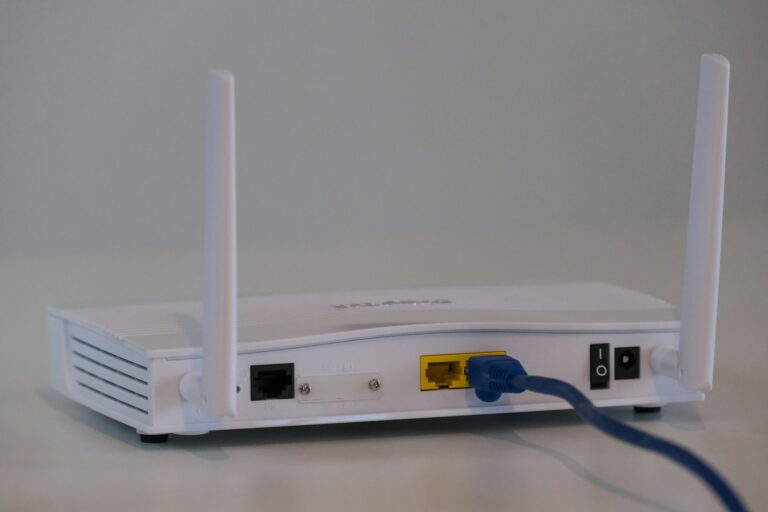 PTCL Flash Fiber vs StormFiber – representational image of a home Wi-Fi router